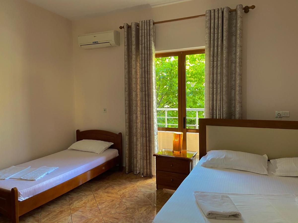 Hotel Metali Саранда Экстерьер фото