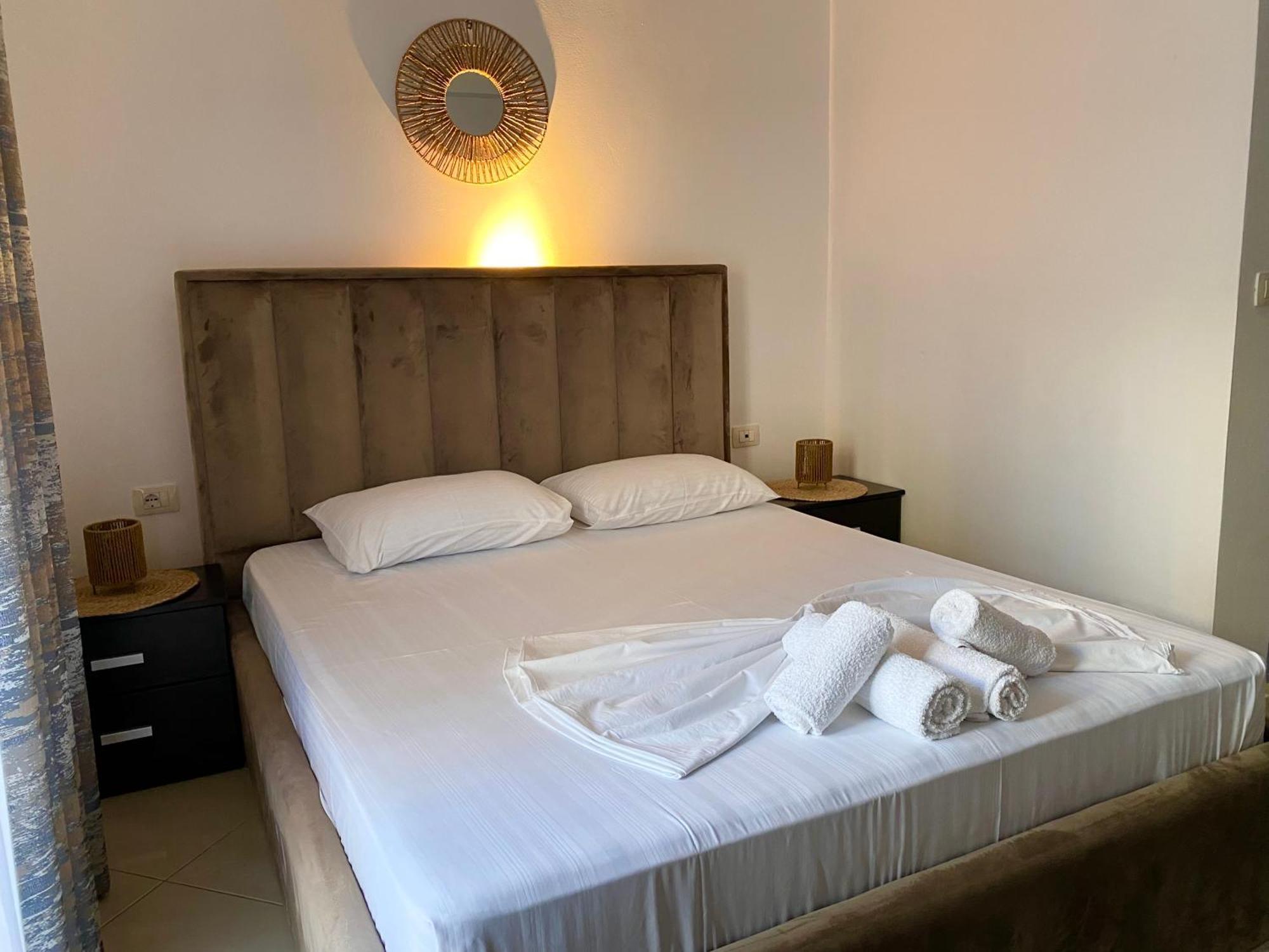 Hotel Metali Саранда Экстерьер фото