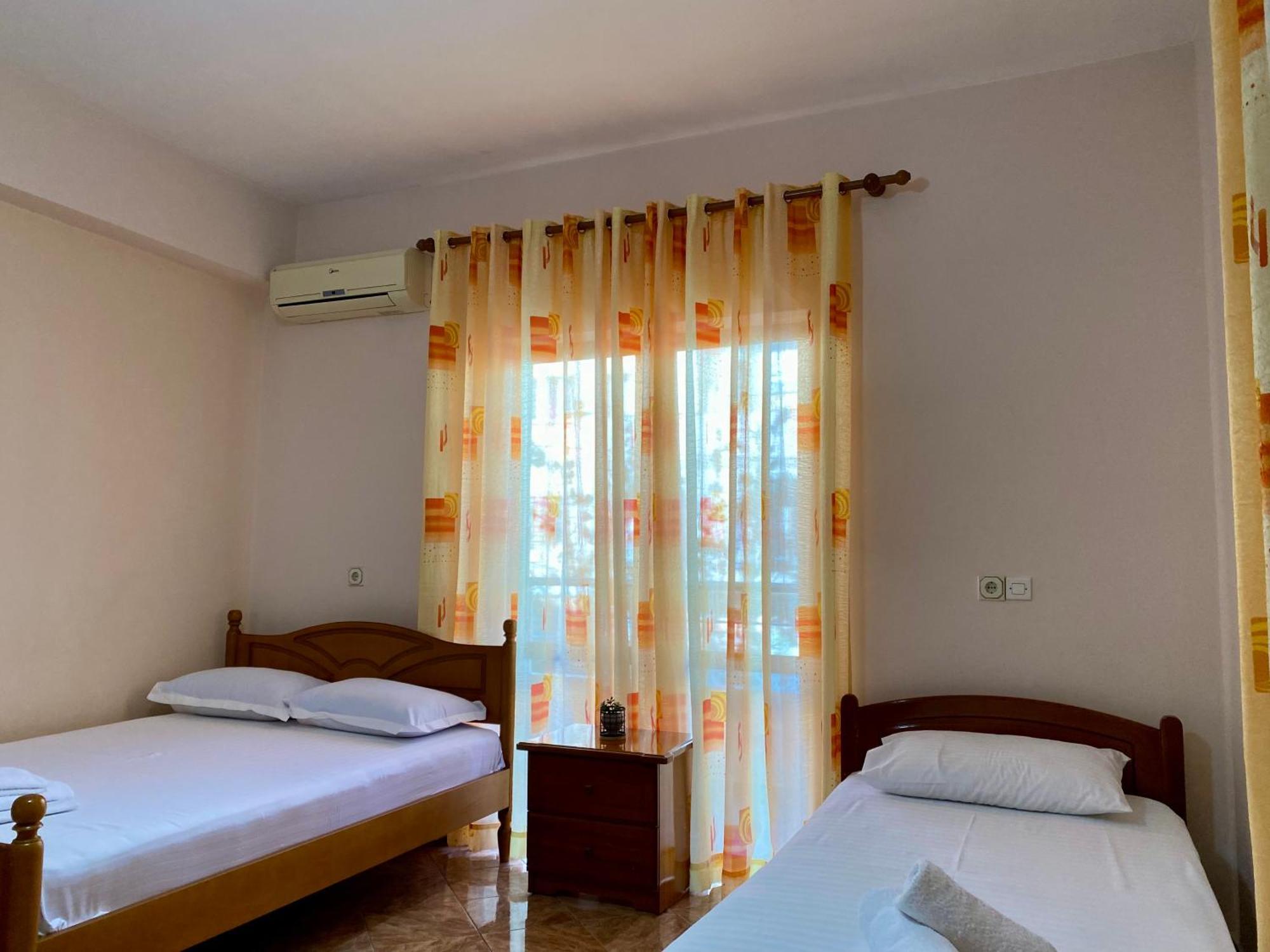 Hotel Metali Саранда Экстерьер фото